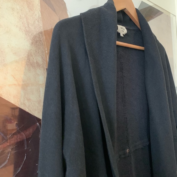 Aritzia Wilfred Diderot Cocoon Wrap Sweater black - Picture 6 of 9